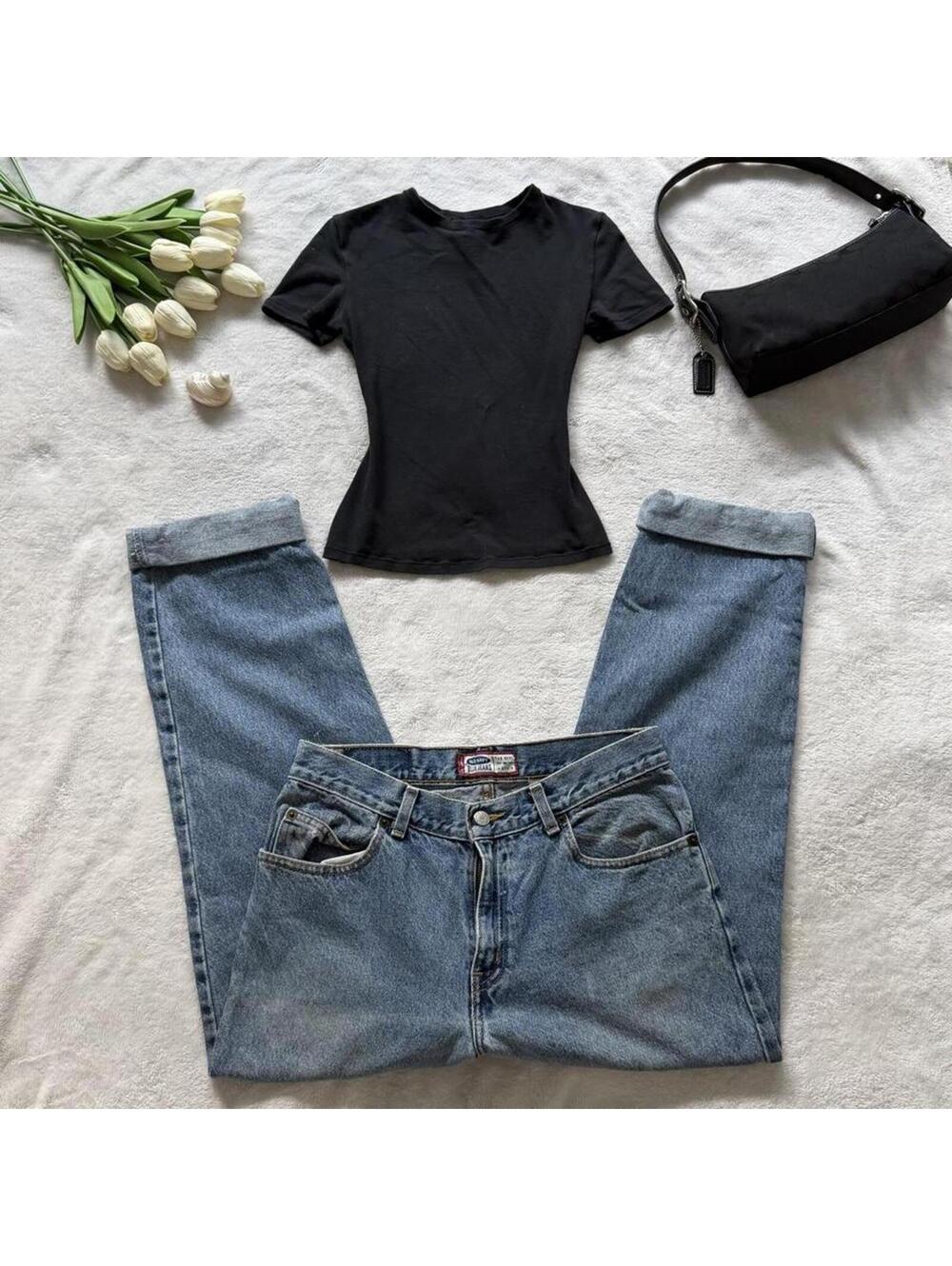 Old navy High rise blue cuffed denim jeans